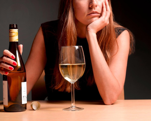 Анонимное лечение женского алкоголизма в Вичуге